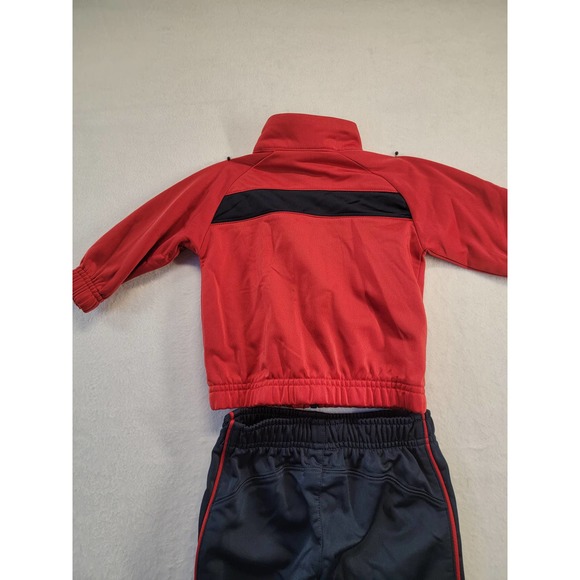 Infant Nike 2 pc set Black & Red Tracksuit MSRP $56 - Picture 9 of 11